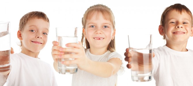 Что пить и сколько пить ребенку?