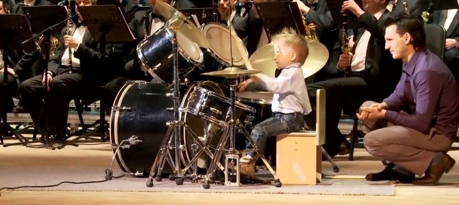 Самый юный барабанщик мира