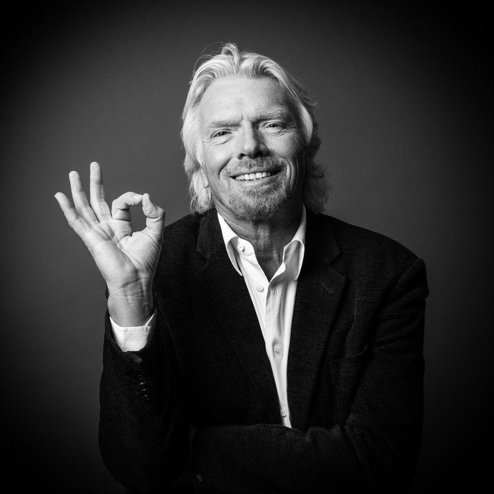 Правила успешных людей: 5 фирменных жестов миллионеров