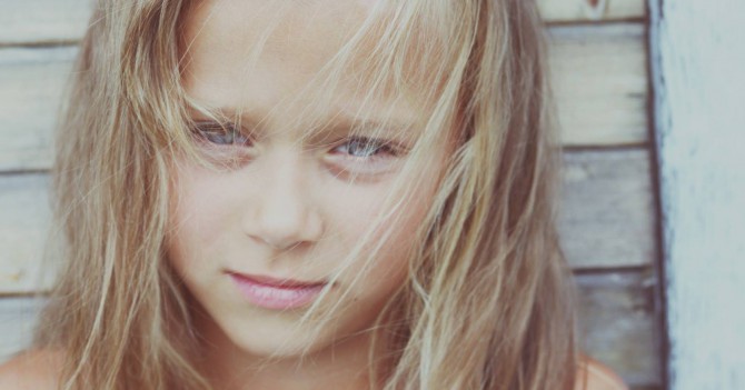 Исследование: Дети могут унаследовать депрессивное состояние от родителей