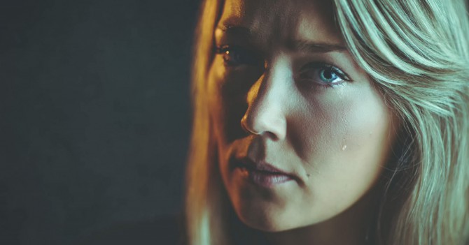Как распознать насильника в семье: 6 первых признаков
