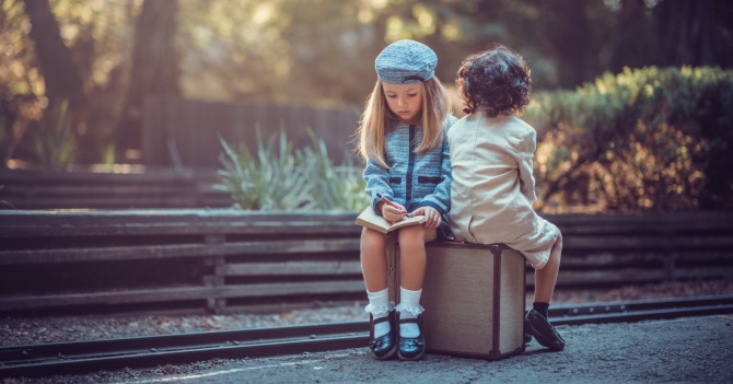 Дети, дружба, переезд: Как заводить друзей в новой стране
