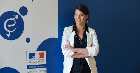"Плати за кэтколл": Во Франции планируют ввести штрафы за приставание к женщинам на улице