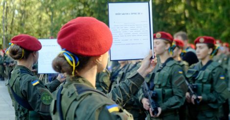 Військова рівність: Жінки і чоловіки можуть займати однакові посади у Нацгвардії