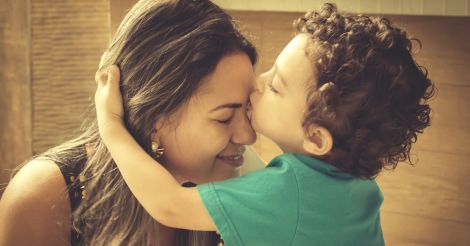 It's hard: 3 истории мам, которые воспитывают детей в одиночку