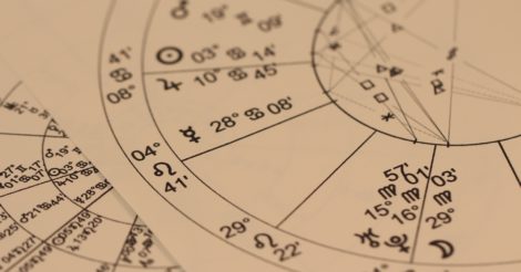 Астрологический прогноз на январь: чего ждать и что делать