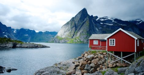 Уединяйтесь, но не слишком: Норвегия на карантине в версии детских писательниц