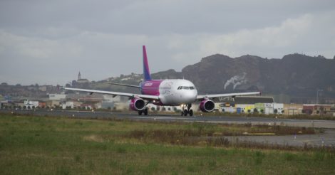 Wizz Air планирует возобновить полеты 1 мая