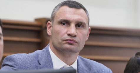 Виталий Кличко просит запустить транспорт в Киеве