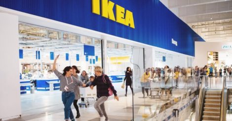 IKEA открыла первый секонд-хенд с мебелью