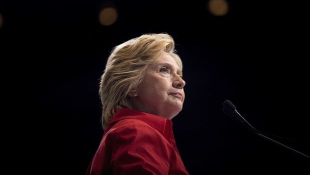 Хиллари Клинтон работает над книгой: она пишет политический триллер