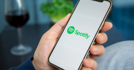 Spotify научится подбирать музыку под настроение человека