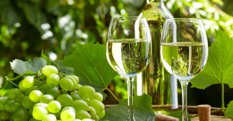 5 белых украинских вин для идеальных летних вечеров