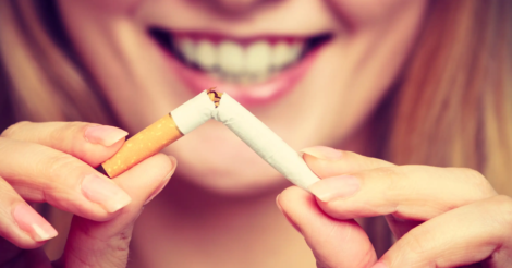 В Англии всем желающим бросить курить врачи будут прописывать курение электронных сигарет