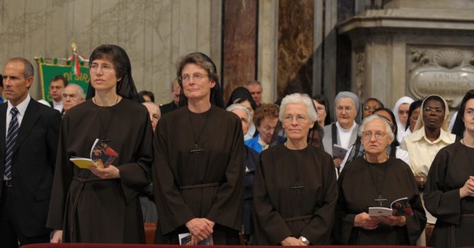 Впервые монахиня стала генсекретарем губернатора Ватикана