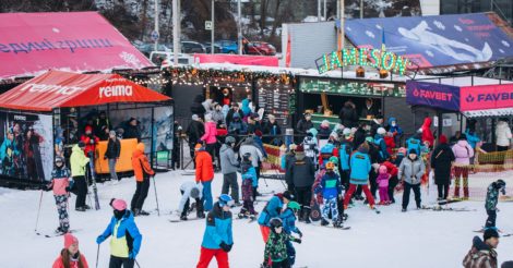 Уличная еда на лыжах: где в Киеве расположен первый apres-ski формат