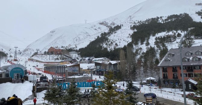Зимний отдых в горах: Обзор горнолыжного турецкого курорта Паландокен
