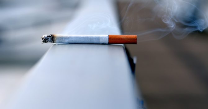 В Новой Зеландии запретят покупать сигареты людям, родившимся после 2008 года
