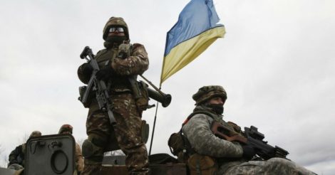 Війна з рф: 64% українців вважає, що треба шукати компромісне рішення на перемовинах