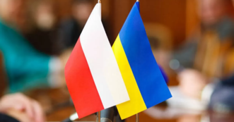 У Польші внесли зміни до закону про допомогу українцям