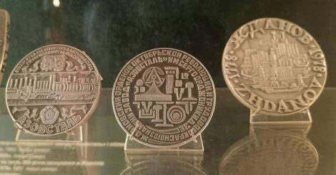 Окупанти вивезли з музею у Маріуполі колекцію медальєрного мистецтва
