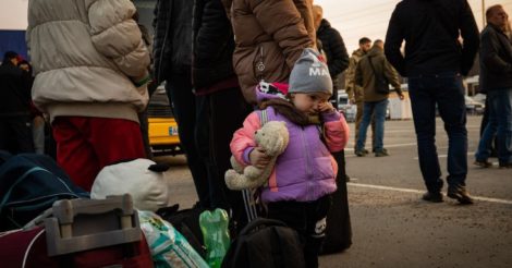 У рф хочуть спростити процедуру всиновлення дітей з України