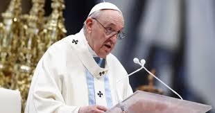 Папа Римський закликав святкувати Різдво скромніше та жертвувати Україні