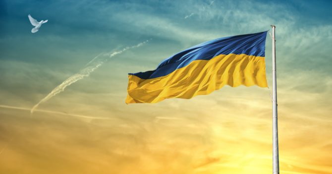 Річниця війни: світові зірки записали зворушливе відео на підтримку українців
