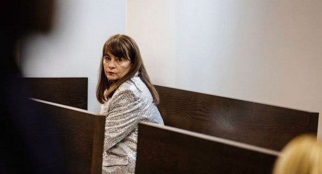Постачала таблетки для переривання вагітності: у Польщі засудили активістку за пособництво в аборті