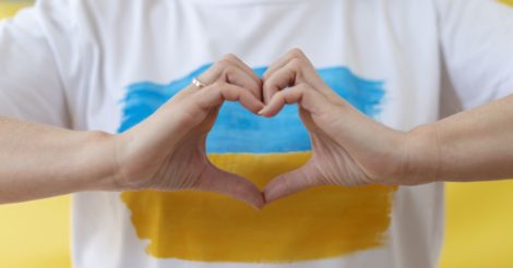 Скільки українців спілкуються українською мовою в побуті — дослідження