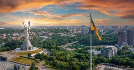 До Дня Конституції України проведуть три безкоштовні екскурсії у Києві: деталі
