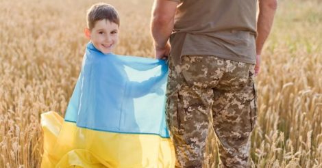 Російські окупанти поранили в Україні вже більше тисячі дітей: деталі