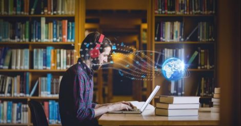 Понад 8 тисяч письменників виступили проти використання своїх книг у навчанні штучного інтелекту: деталі