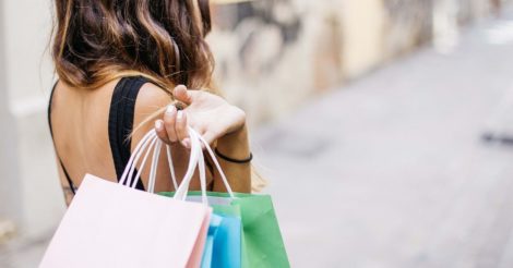 Імпульсивний шопінг: чому не варто знімати стрес покупками