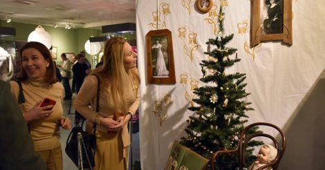 У Києві відкрилася виставка, що розповідає, як змінювалося святкування Різдва з ХІХ століття