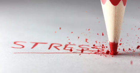 Червоні прапорці хронічного стресу: на що потрібно звернути увагу