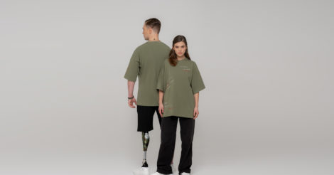 Проєкт «Ми однієї крові» запустив лінійку адаптивного одягу для поранених військових