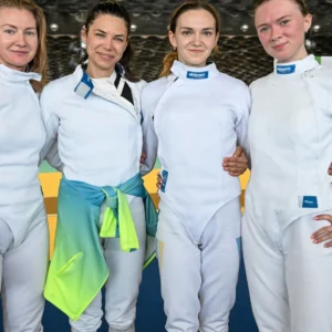 Українські шпажистки здобули історичне золото чемпіонату Європи