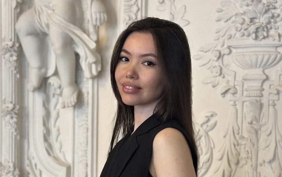 Надія Харт