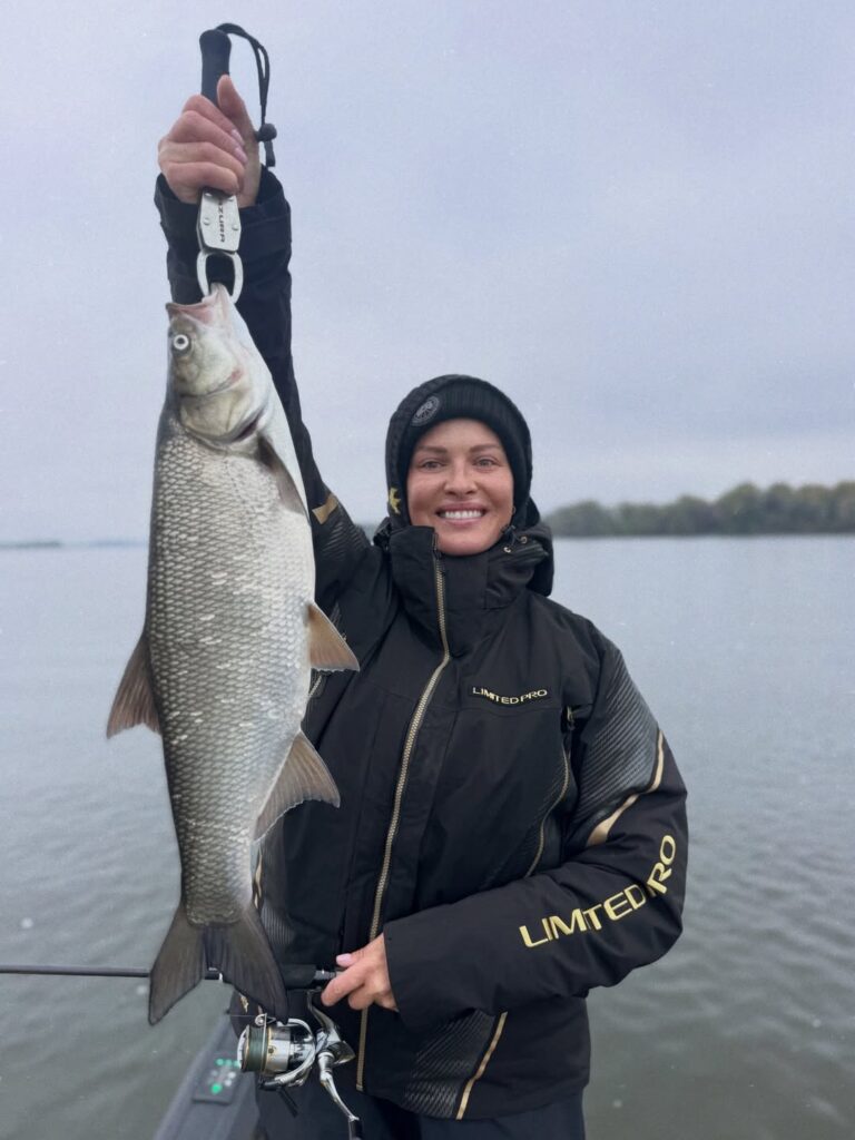 Даша Астафʼєва