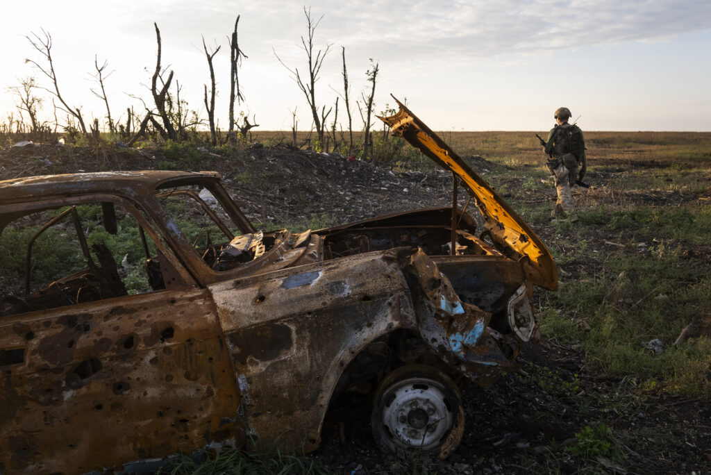 “2000 метрів до Андріївки”