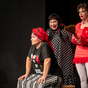 Український театр подарував Вроцлаву легендарну комедію «За двома зайцями»