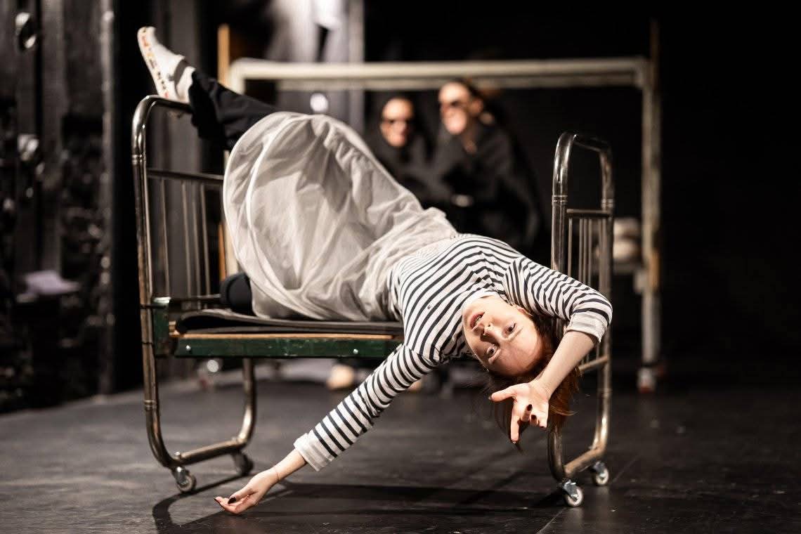 "Чорна шаль"