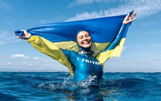 Українська фрідайверка Катерина Садурська встановила восьмий світовий рекорд