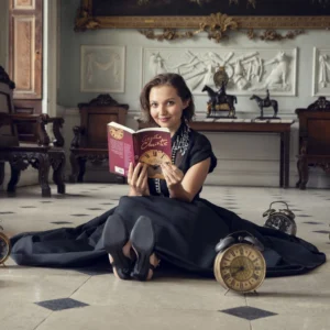 «Сім циферблатів»: нова екранізація роману Агати Крісті