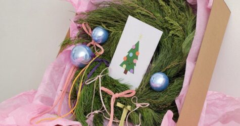 ahentsiia та Дика квіткарня випустили дроп різдвяних вінків