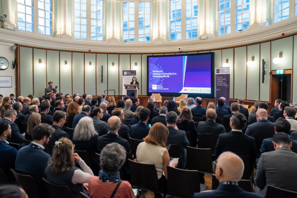 Кінга Редловська