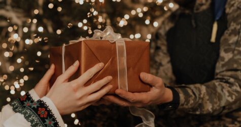 Різдво вдома: ветерани, які втратили кінцівки, взяли участь у сімейній фотосесії