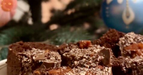 Готуємо легендарний пляцок «П’яна вишня» за рецептом Андрія Черепущака