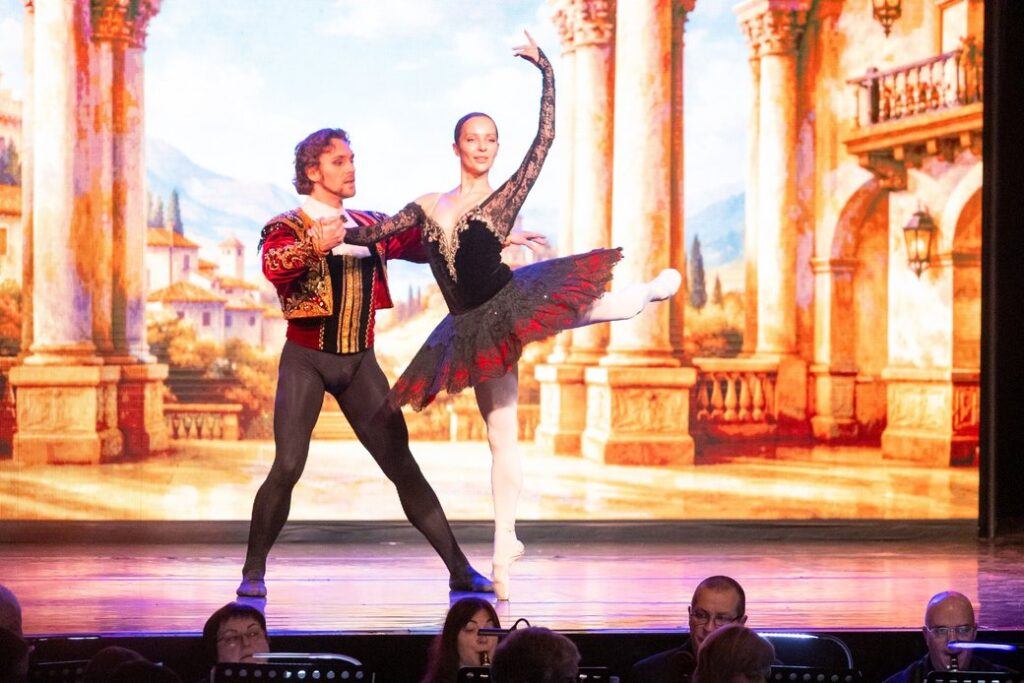 Катя Ханюкова